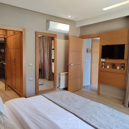 Riad Bella Montana Aïn Cheggag Exterior foto
