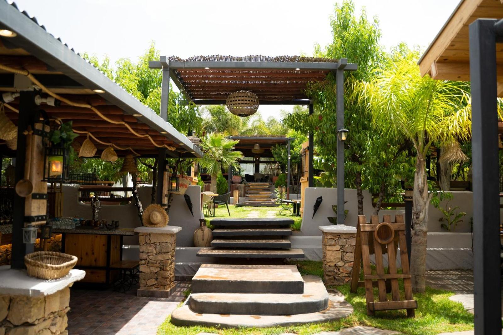 Riad Bella Montana Aïn Cheggag Exterior foto